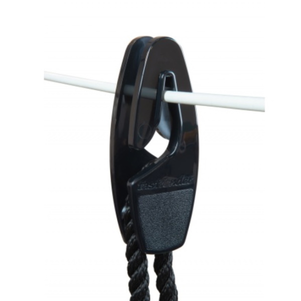 Fastfender Sail - Fenderbefestigung für Rehlingsdrähte bis 8 mm, schwarz Fastfender Sail - Fenderbefestigung für Rehlingsdrähte bis 8 mm, schwarz
